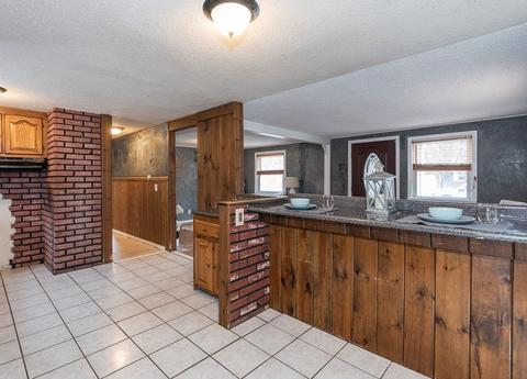 54 Aldrew Ter, Springfield, MA 01119 photo 14