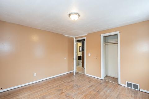 54 Aldrew Ter, Springfield, MA 01119 photo 21