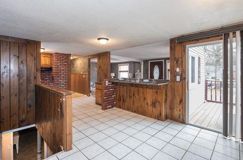54 Aldrew Ter, Springfield, MA 01119 photo 16