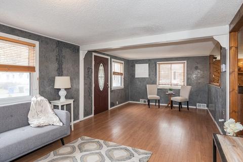 54 Aldrew Ter, Springfield, MA 01119 photo 8