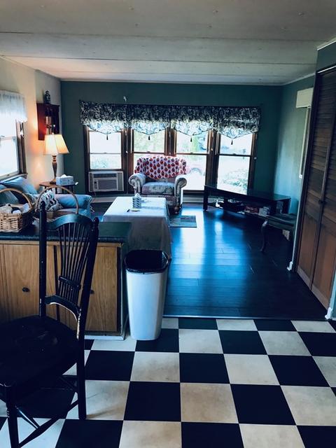 14 Fairfield Ave, Easthampton, MA 01027 photo 2
