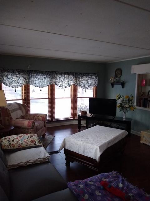 14 Fairfield Ave, Easthampton, MA 01027 photo 17