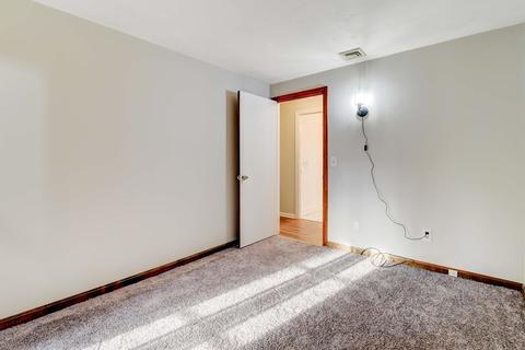 20 Alfred St, Chicopee, MA 01020 photo 18