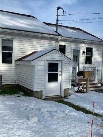 71 School St, Upton, MA 01568 photo 4