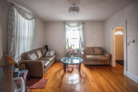 19 Spring St, Everett, MA 02149 photo 10