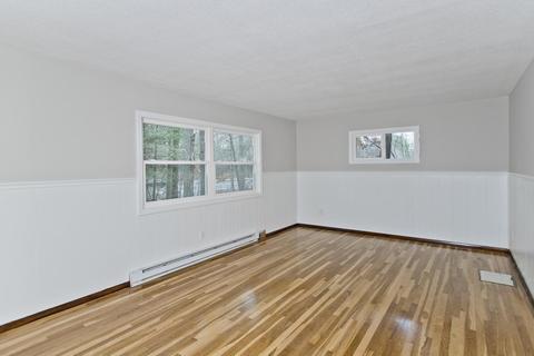 219 Cooley St, Springfield, MA 01128 photo 20