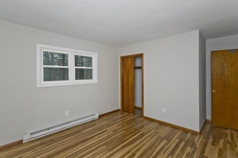 219 Cooley St, Springfield, MA 01128 photo 31