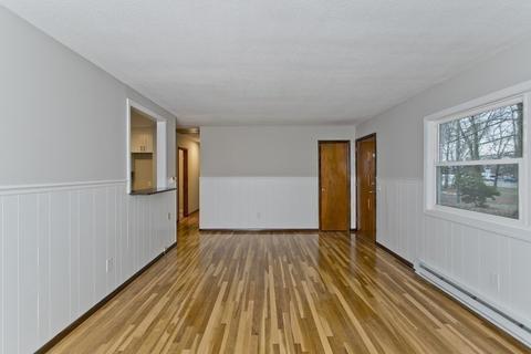 219 Cooley St, Springfield, MA 01128 photo 22