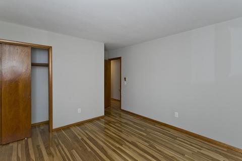 219 Cooley St, Springfield, MA 01128 photo 30