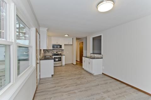 219 Cooley St, Springfield, MA 01128 photo 17