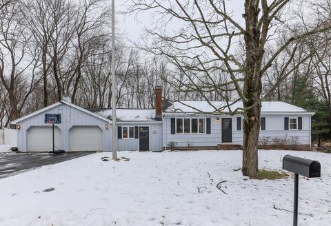 10 Lillian Rd, Acton, MA 01720 photo 1