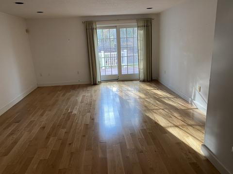 21 Hampton Ct, Mashpee, MA 02649 photo 4
