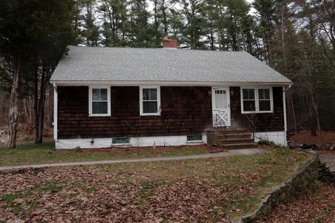 271 Everett St, Middleboro, MA 02346 photo 3