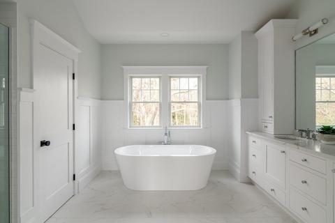 33 Hobart St, Hingham, MA 02043 photo 16