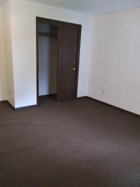 222 Centre St, Springfield, MA 01151 photo 16