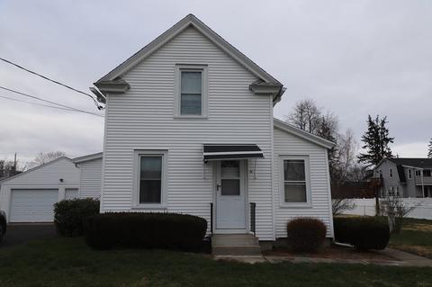 70 Amherst, Chicopee, MA 01013 photo 2