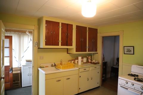 70 Amherst, Chicopee, MA 01013 photo 8