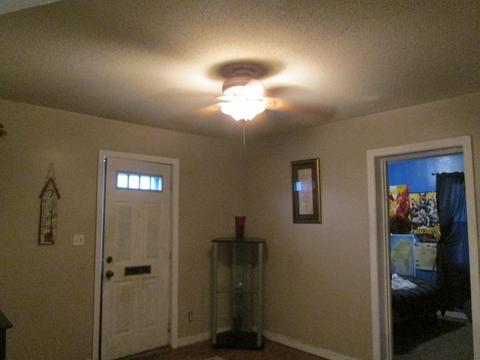1073 Bedford St, Fall River, MA 02723 photo 5