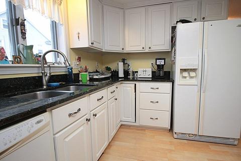 380 Plumtree Rd, Springfield, MA 01118 photo 10