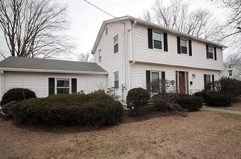 380 Plumtree Rd, Springfield, MA 01118 photo 3