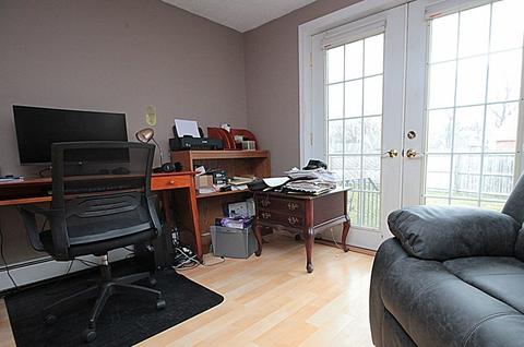 380 Plumtree Rd, Springfield, MA 01118 photo 16