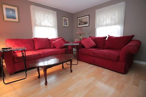 380 Plumtree Rd, Springfield, MA 01118 photo 13
