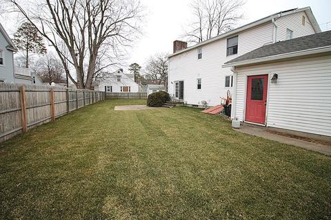 380 Plumtree Rd, Springfield, MA 01118 photo 39