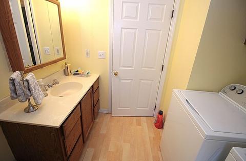 380 Plumtree Rd, Springfield, MA 01118 photo 23