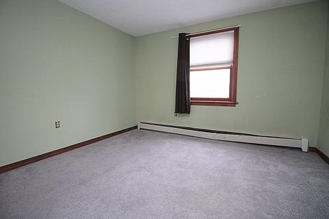 380 Plumtree Rd, Springfield, MA 01118 photo 34