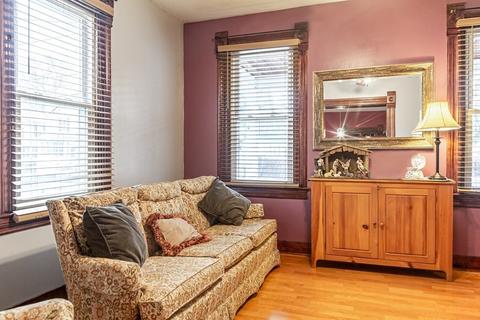 58 Grover St, Springfield, MA 01104 photo 7