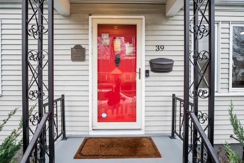 39 Silver Rd, Everett, MA 02149 photo 4