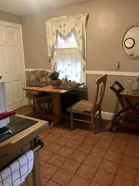 817 Dickinson St, Springfield, MA 01108 photo 9