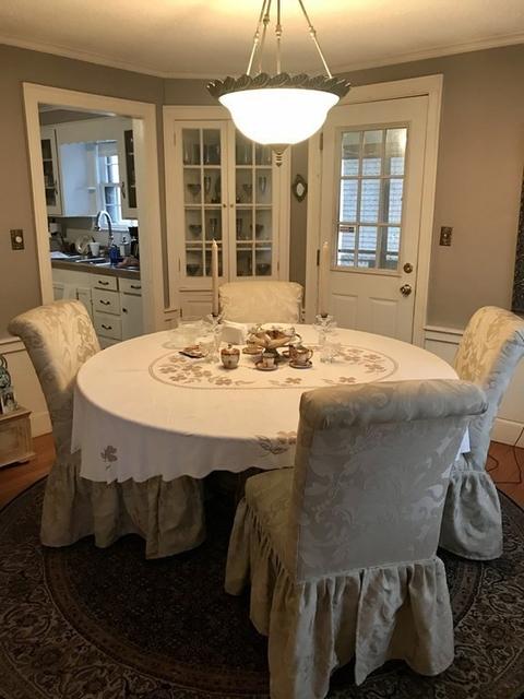 817 Dickinson St, Springfield, MA 01108 photo 6
