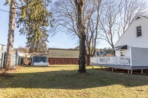 31 Homecrest Ave, Ware, MA 01082 photo 5