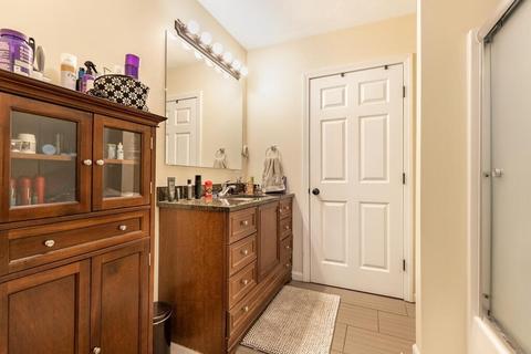 72 Swan Ave, Worcester, MA 01602 photo 19