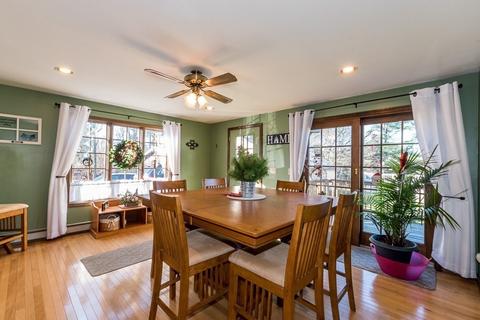 370 Broadway, Raynham, MA 02767 photo 5