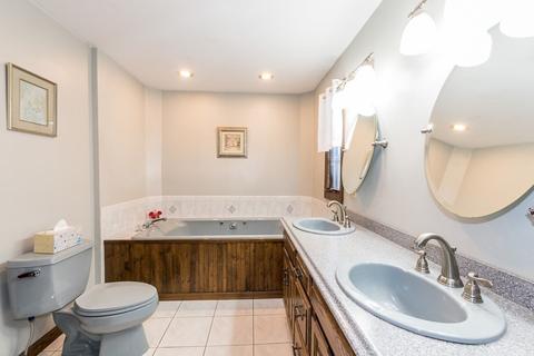 370 Broadway, Raynham, MA 02767 photo 17