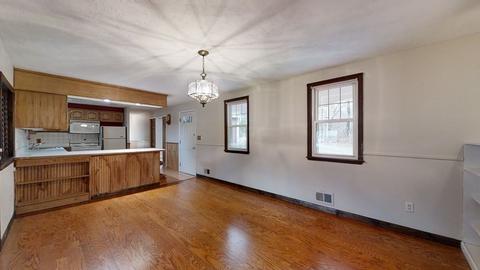 1121 Edgell Rd, Framingham, MA 01701 photo 4