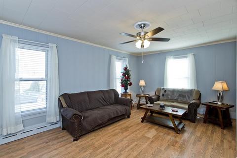 16 Lawrence Rd, Chicopee, MA 01013 photo 13