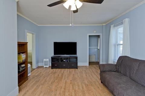 16 Lawrence Rd, Chicopee, MA 01013 photo 11