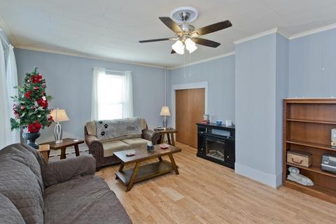 16 Lawrence Rd, Chicopee, MA 01013 photo 14