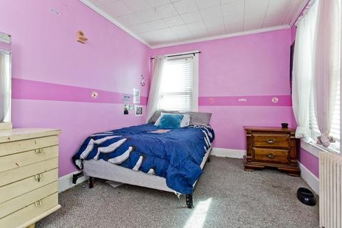 16 Lawrence Rd, Chicopee, MA 01013 photo 24