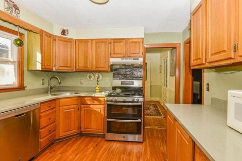 8 Holmes Rd, Dedham, MA 02026 photo 13