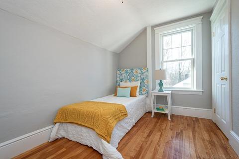 23 Conway St, Worcester, MA 01607 photo 25