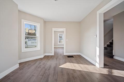 246 Walnut St, Springfield, MA 01105 photo 4