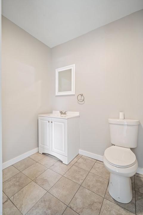 246 Walnut St, Springfield, MA 01105 photo 7