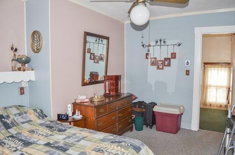 19 Carlton St, Springfield, MA 01108 photo 17