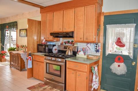 19 Carlton St, Springfield, MA 01108 photo 5