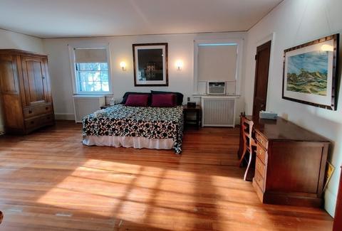 191 Buckminster Rd, Brookline, MA 02445 photo 9