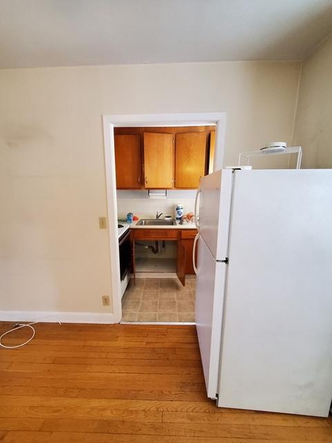 39 Beacon St, Fall River, MA 02721 photo 6